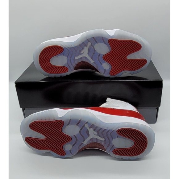 Air Jordan 11 Retro \'Cherry\' (2022) CT8012-116 main image 4